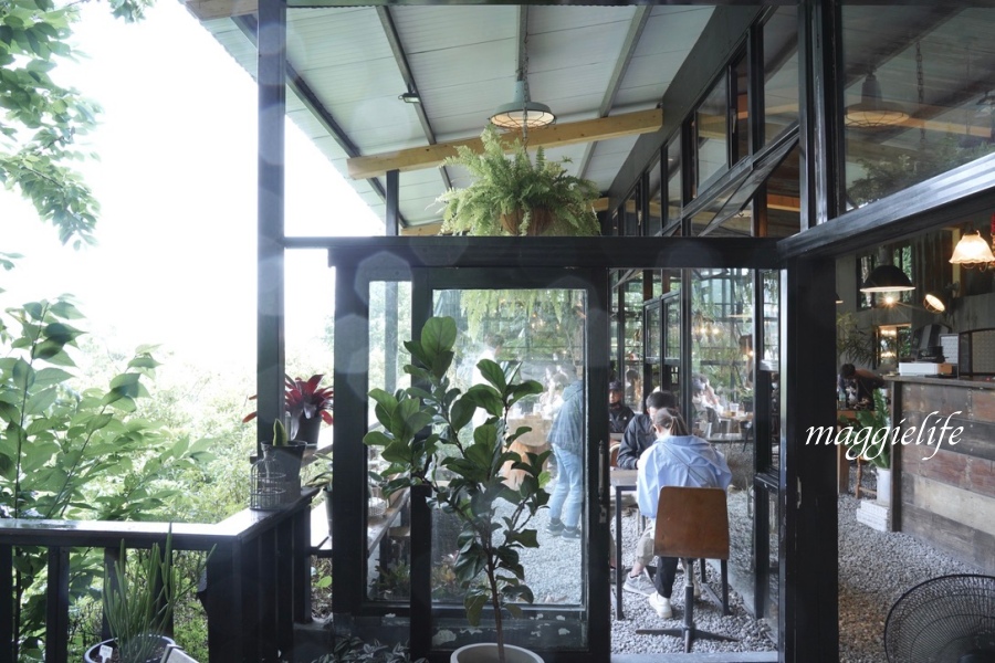 【陽明山咖啡廳】野人花園秘境景觀森林咖啡廳，IG網美打卡熱門景點，門票250可以坐一整天不限時，菜單 @瑪姬幸福過日子