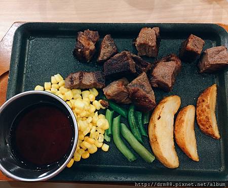 『台北食記』JoyFull 珍有福大直店～日本排名前三大，超過700家的家庭餐廳，平價又好吃。 @瑪姬幸福過日子