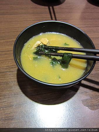 築地鮮魚站前重慶店～小資上班族也可以享受美味的日本料理 @瑪姬幸福過日子