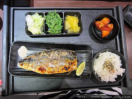 築地鮮魚站前重慶店～小資上班族也可以享受美味的日本料理 @瑪姬幸福過日子