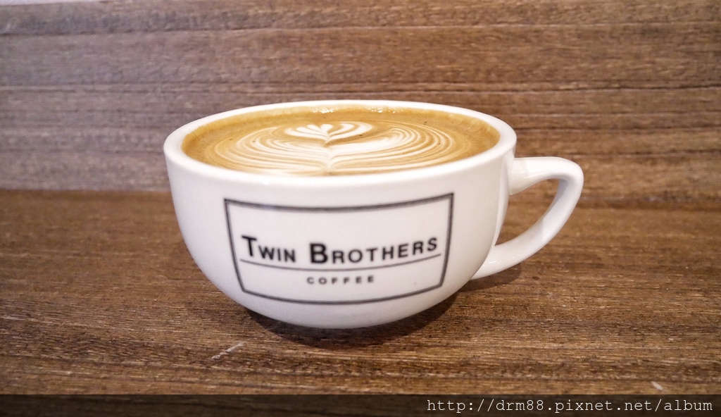 【忠孝敦化咖啡廳 】Twin Brothers Coffee,有插座有WIFI,雙胞胎開的咖啡廳,忠孝敦化站＠瑪姬幸福過日子 @瑪姬幸福過日子