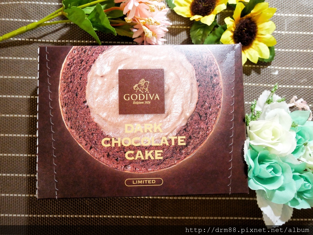 7-ELEVEN x GODIVA,「黑巧克力慕絲蛋糕」比利時巧克力,手工限量製作,預購 @瑪姬幸福過日子
