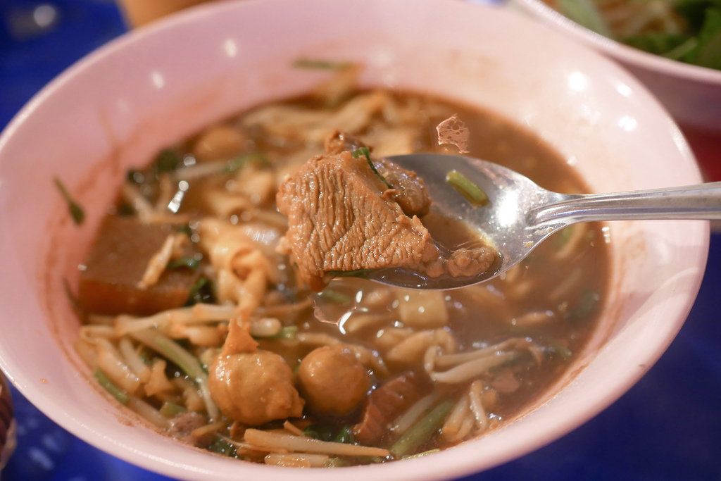 哈哈羅55泰式船麵(板橋店)，55元就可以吃到正宗泰國船麵，讓你一秒置身在泰國，超推～ @瑪姬幸福過日子