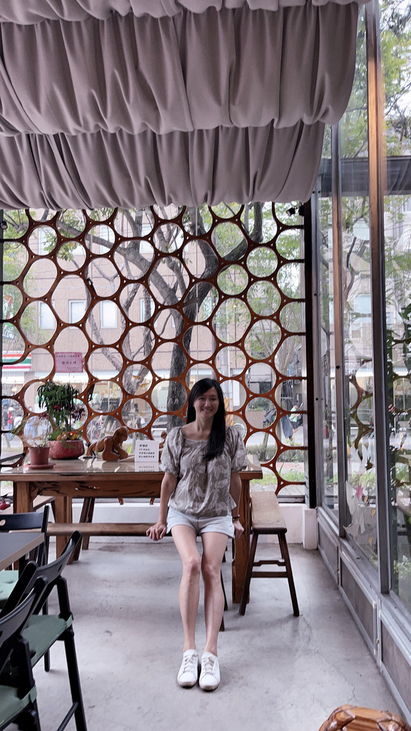 【宜蘭羅東景點】 藝境空間，好藝文的咖啡廳，有公共藝術/文創藝術/咖啡甜點，（內有菜單） @瑪姬幸福過日子
