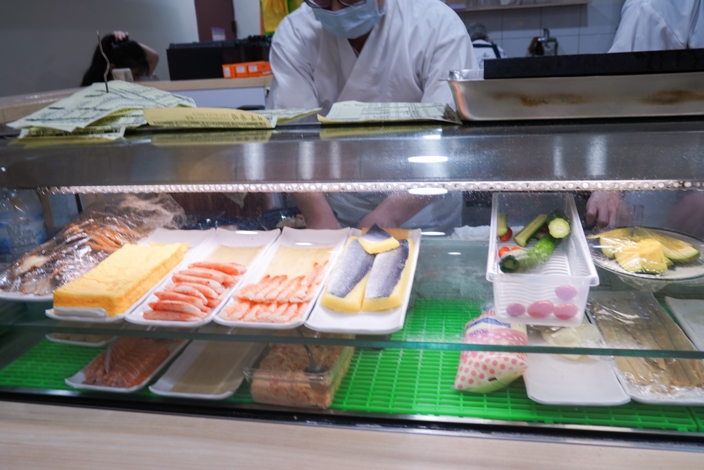 【台北東區美食】 日鑫壽司，隱藏在216巷的平價美味日本料理，握壽司必點！！！（內有菜單） @瑪姬幸福過日子
