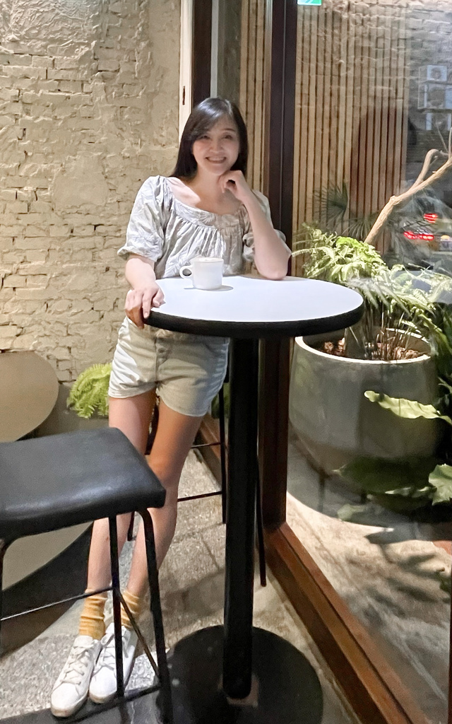 【松江南京站咖啡廳 】 窩著咖啡 perch cafe，不限時有插座，可以一直窩在這裡的文青深夜咖啡廳，還有提供輕食～ @瑪姬幸福過日子